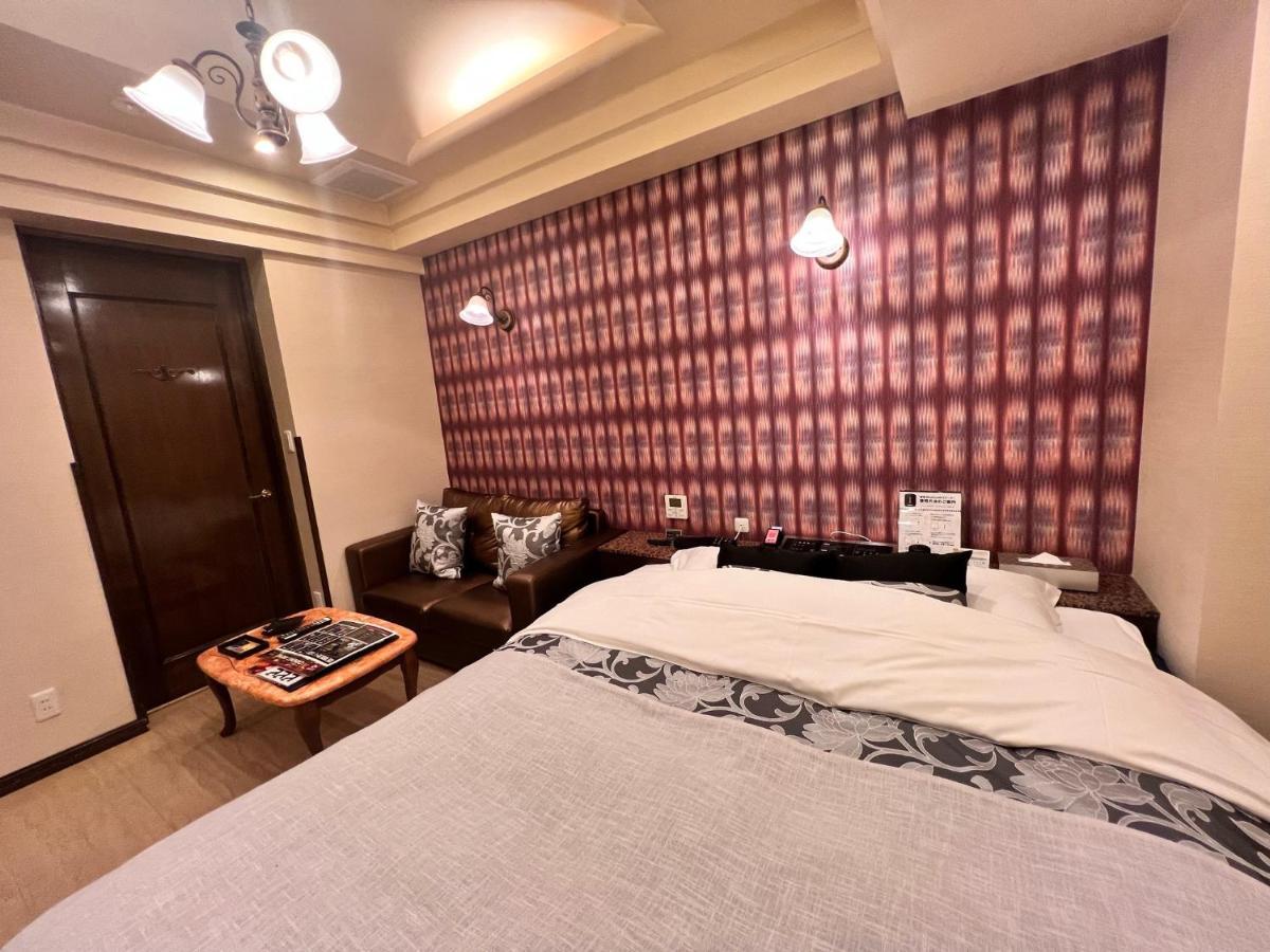 Hotel Crystal Gate Nagoya - Couple Hotel (Adults Only) Екстериор снимка