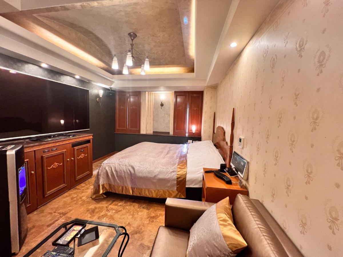 Hotel Crystal Gate Nagoya - Couple Hotel (Adults Only) Екстериор снимка