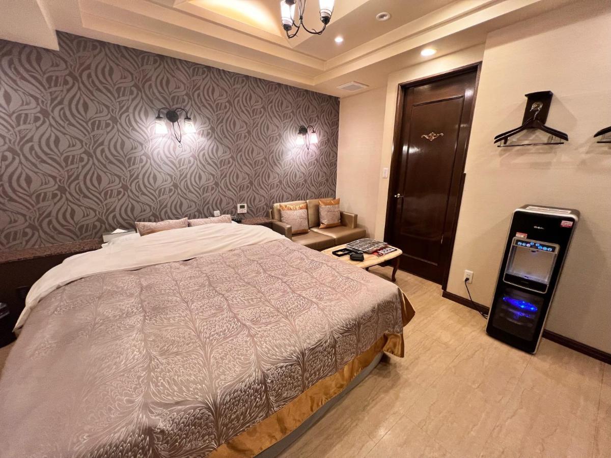 Hotel Crystal Gate Nagoya - Couple Hotel (Adults Only) Екстериор снимка