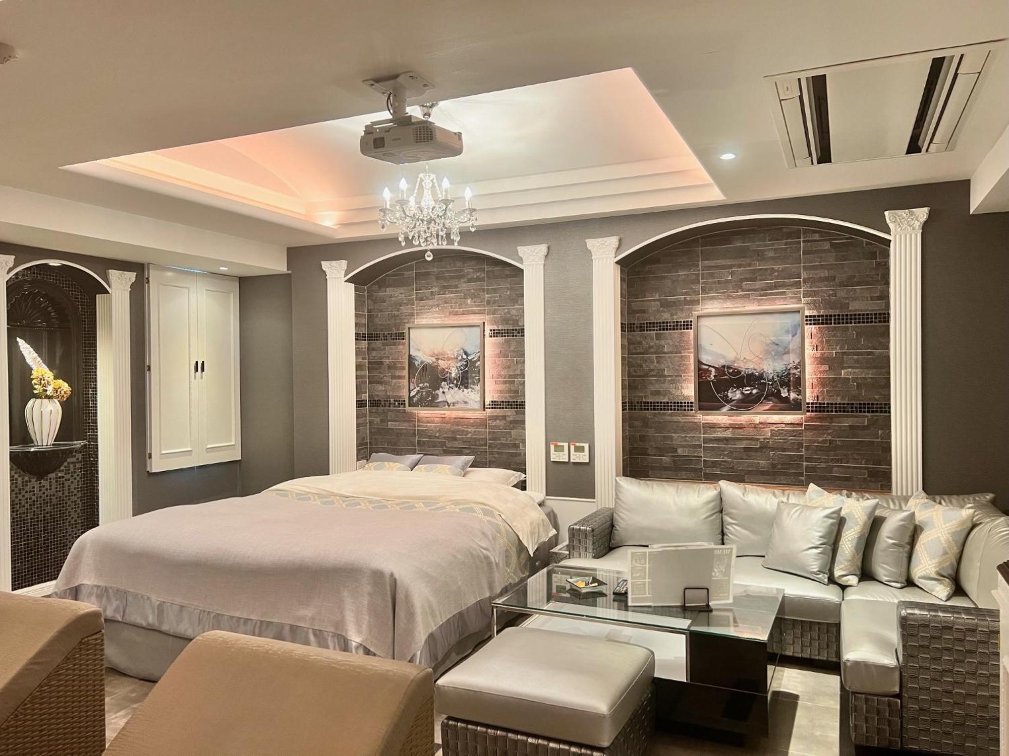 Hotel Crystal Gate Nagoya - Couple Hotel (Adults Only) Екстериор снимка